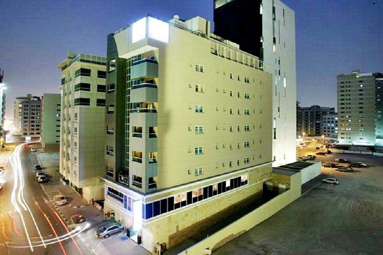 Richmond Greens Hotel Dubái Exterior foto